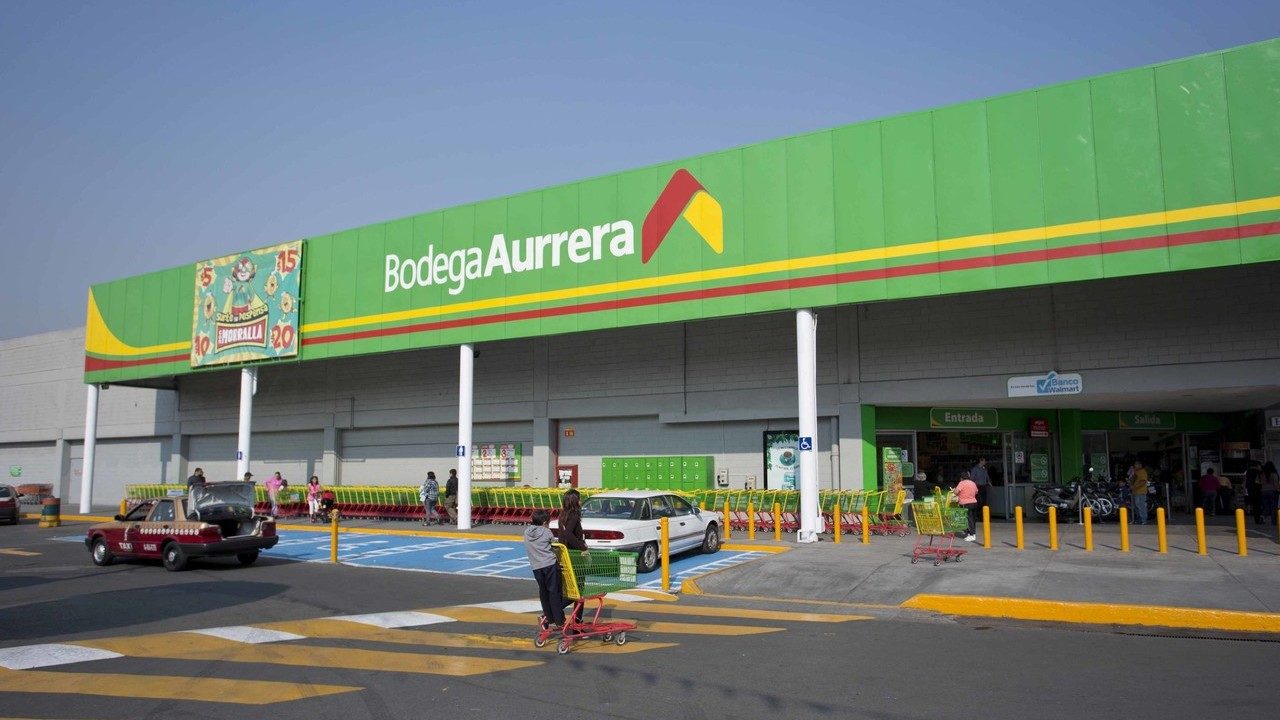 What is WhatsApp end-to-end encryption?